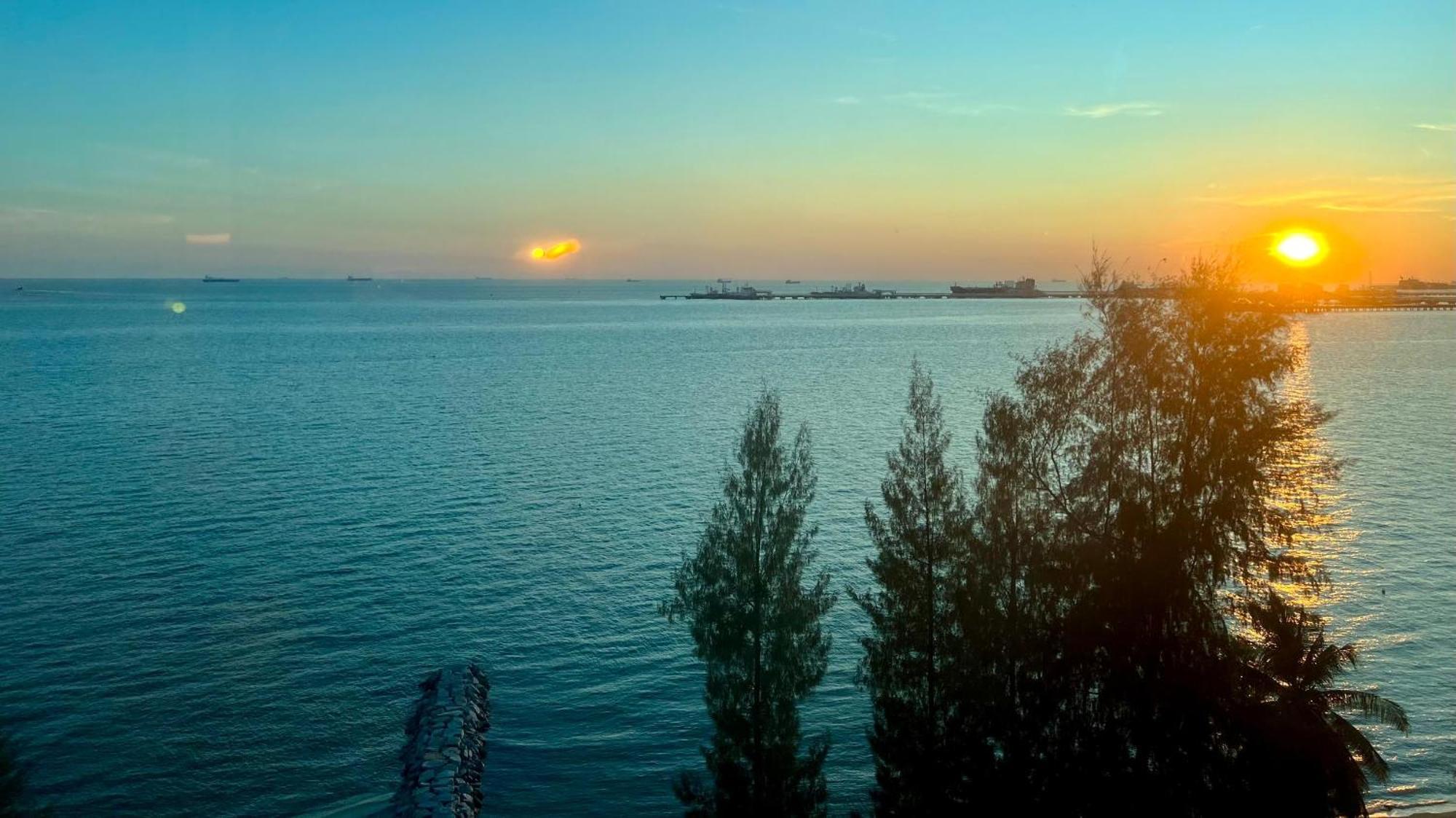 Mutiara Melaka Beach Resort Condominium,Pantai Puteri Melaka Екстериор снимка